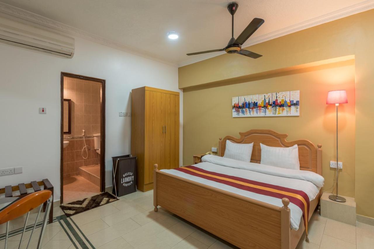 Hotel Raha Tower Dar es Salaam Exterior photo